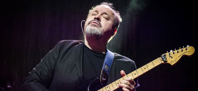 Steve rothery deals squier